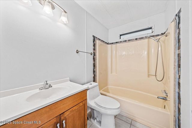 1945 Coco Plum Street NE, Palm Bay, FL 32905