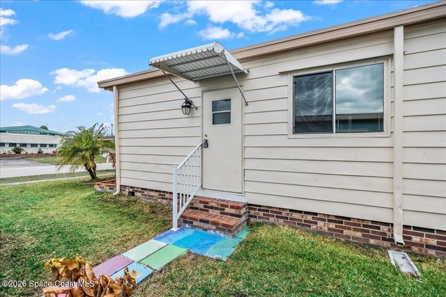 1945 Coco Plum Street NE, Palm Bay, FL 32905