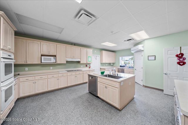 1945 Coco Plum Street NE, Palm Bay, FL 32905