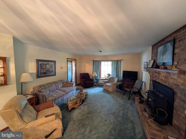 9683 THARP RD, Seaford, DE 19973