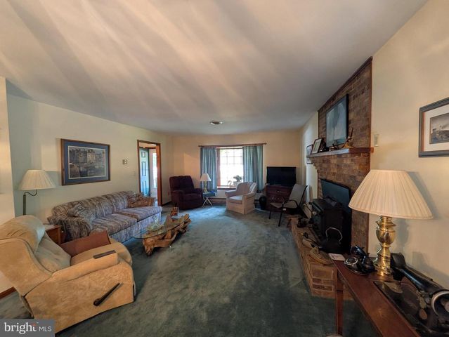9683 THARP RD, Seaford, DE 19973