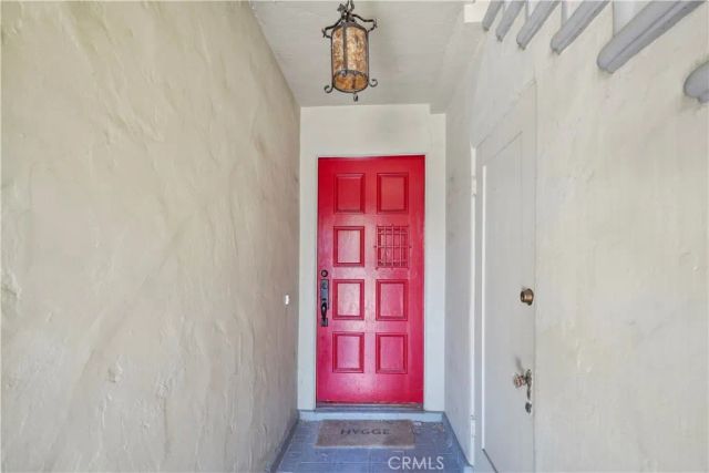 6145 W 6th Street, Los Angeles, CA 90048