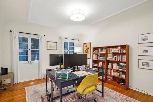 6145 W 6th Street, Los Angeles, CA 90048