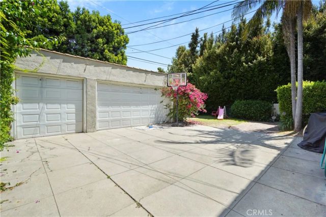 6145 W 6th Street, Los Angeles, CA 90048
