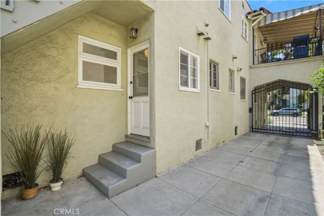 6145 W 6th Street, Los Angeles, CA 90048