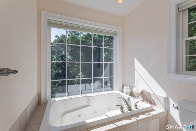 11 Stone Fences Lane, Kent, CT 06785