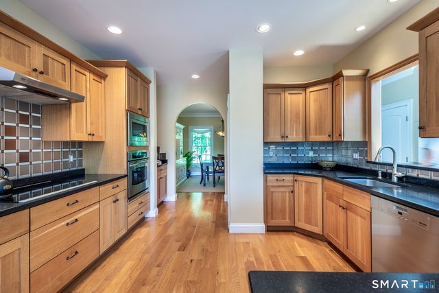 11 Stone Fences Lane, Kent, CT 06785
