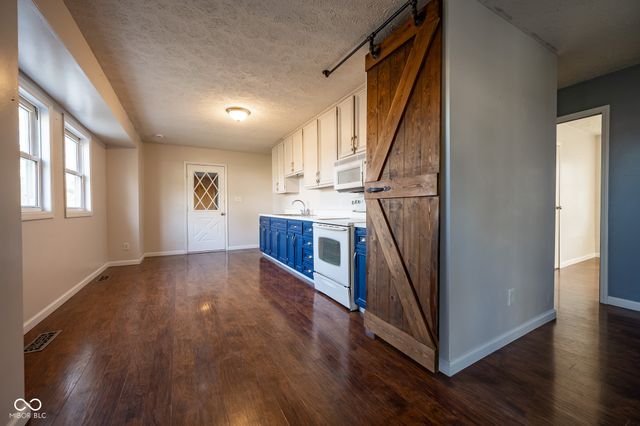 10839 N County Road 25 E, Brazil, IN 47834