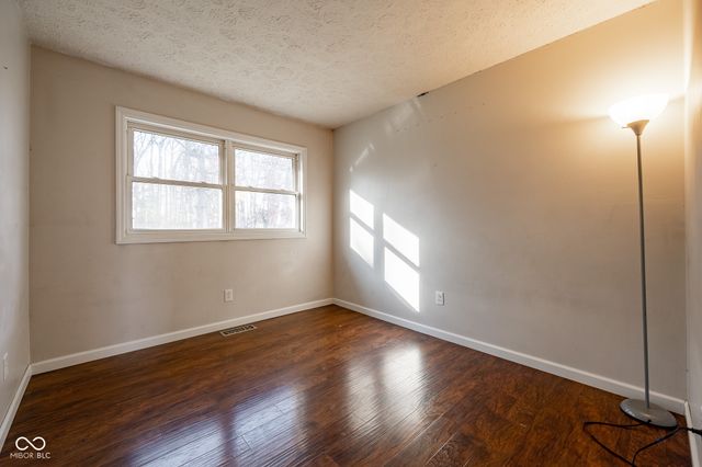 10839 N County Road 25 E, Brazil, IN 47834