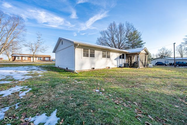 10839 N County Road 25 E, Brazil, IN 47834