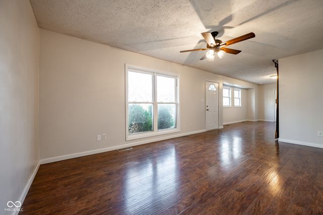 10839 N County Road 25 E, Brazil, IN 47834