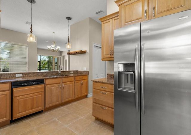 312 11TH AVENUE E, Palmetto, FL 34221