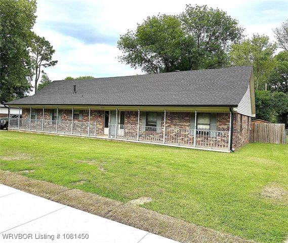 1800 N 45th Terrace, Fort Smith, AR 72904