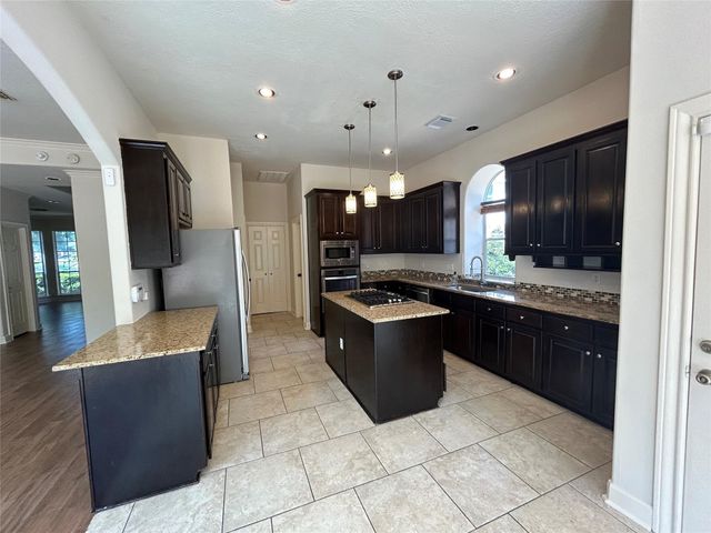 8230 Falling Water Court, Sugar Land, TX 77478