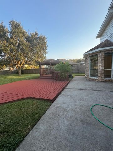 8230 Falling Water Court, Sugar Land, TX 77478