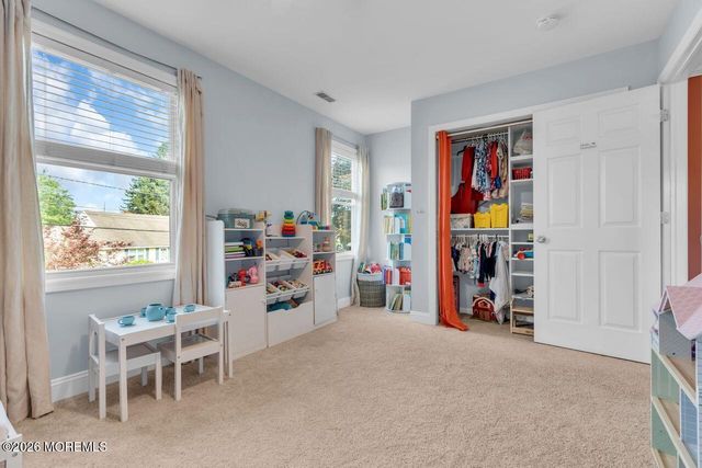 8 Highview Road, East Brunswick, NJ 08816