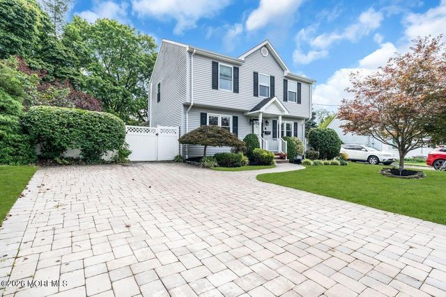8 Highview Road, East Brunswick, NJ 08816