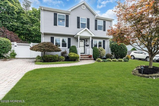 8 Highview Road, East Brunswick, NJ 08816