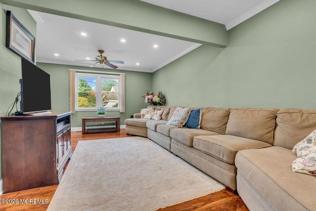 8 Highview Road, East Brunswick, NJ 08816