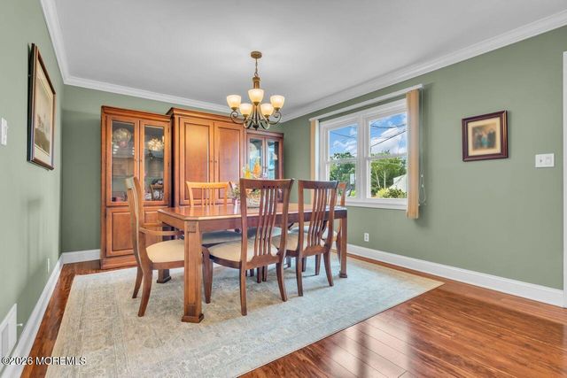 8 Highview Road, East Brunswick, NJ 08816