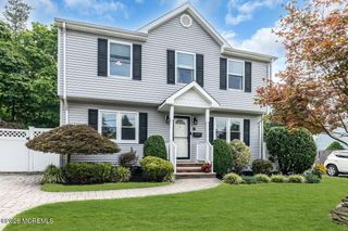 8 Highview Road, East Brunswick, NJ 08816