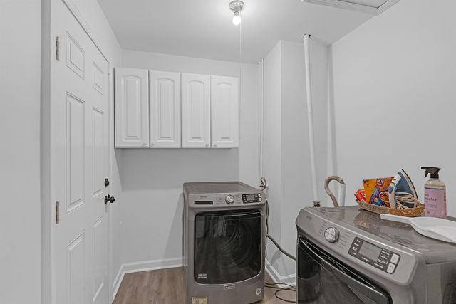 1407 IVY RD, Memphis, TN 38117