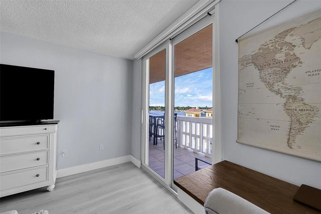 801 S Ocean Drive 605, Hollywood, FL 33019
