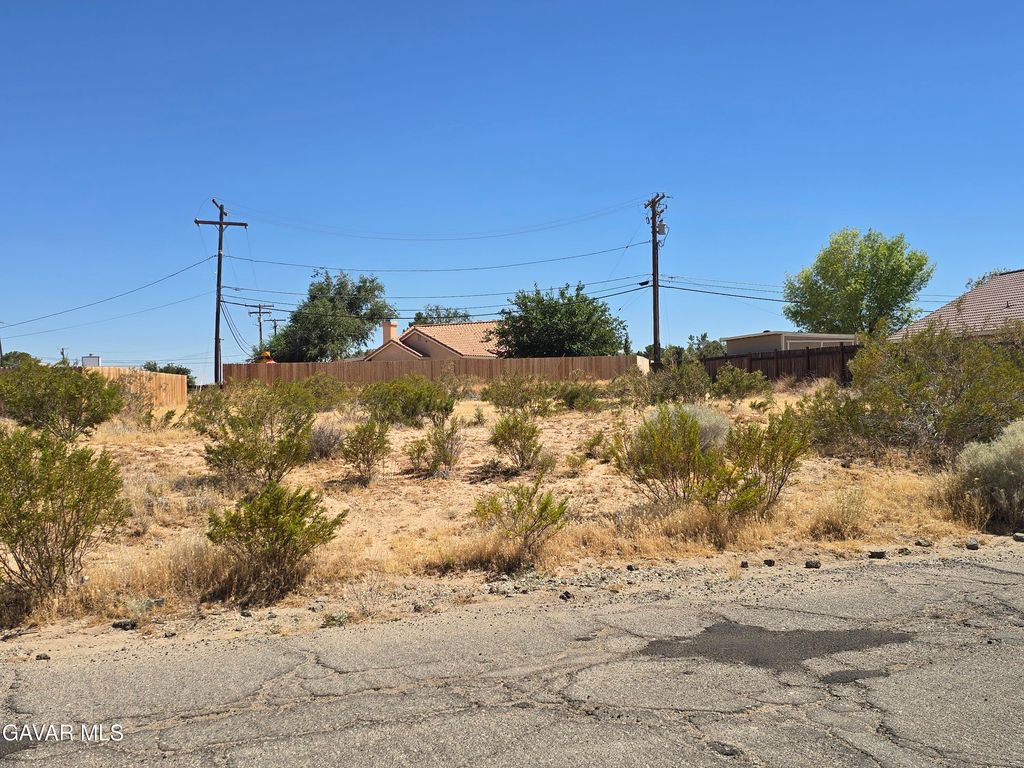 Apn 212-220-33 Jeremy Dr, California City, CA 93505