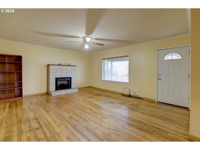 5700 HIGHWAY 30W, The Dalles, OR 97058