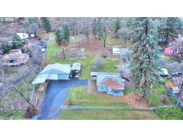5700 HIGHWAY 30W, The Dalles, OR 97058
