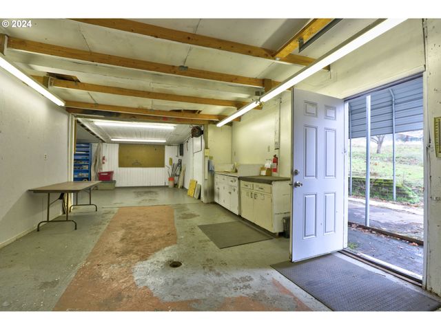 5700 HIGHWAY 30W, The Dalles, OR 97058