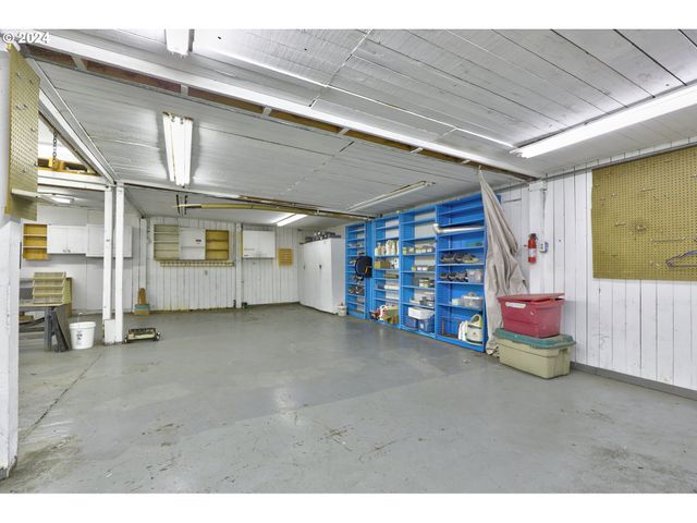 5700 HIGHWAY 30W, The Dalles, OR 97058