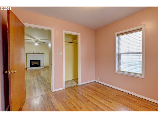 5700 HIGHWAY 30W, The Dalles, OR 97058