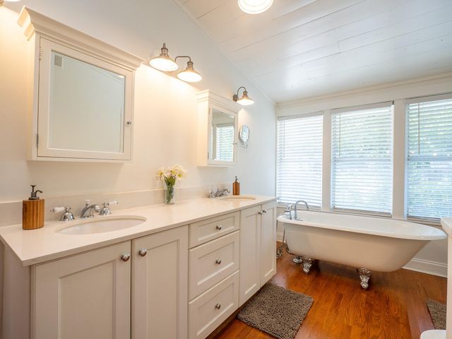 32 Margranita CRES, Austin, TX 78703