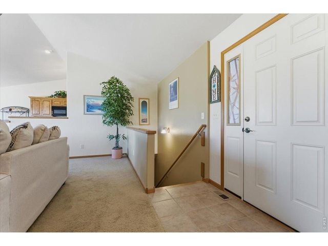 5060 Apricot Dr, Loveland, CO 80538