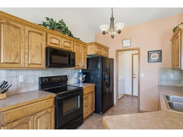 5060 Apricot Dr, Loveland, CO 80538