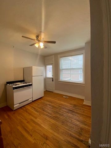 3502 Arsenal Street 1F, St Louis, MO 63118