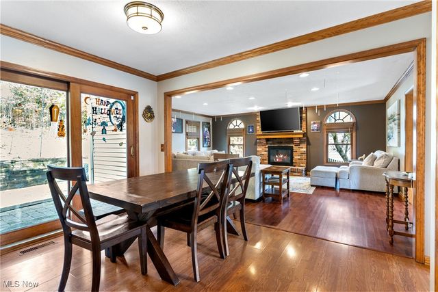 10424 Oviatt Lane, Twinsburg, OH 44087