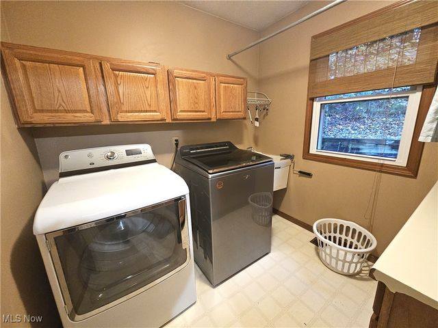 10424 Oviatt Lane, Twinsburg, OH 44087