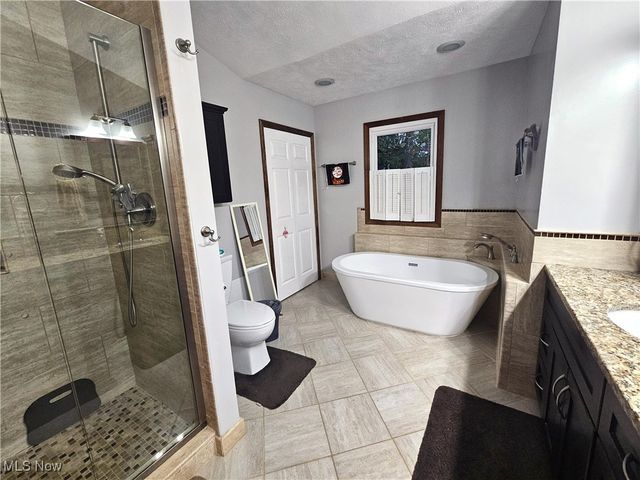 10424 Oviatt Lane, Twinsburg, OH 44087