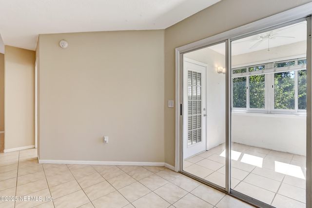 1655 THE GREENS Way, 2125, Jacksonville Beach, FL 32250