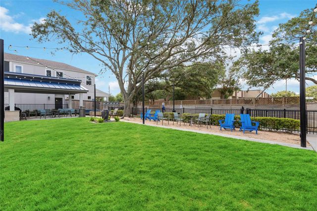 1512 Parkland Oak Drive, Houston, TX 77084