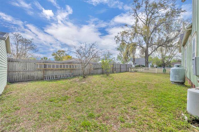 2101 E WARM SPRINGS AVENUE, Coleman, FL 33521