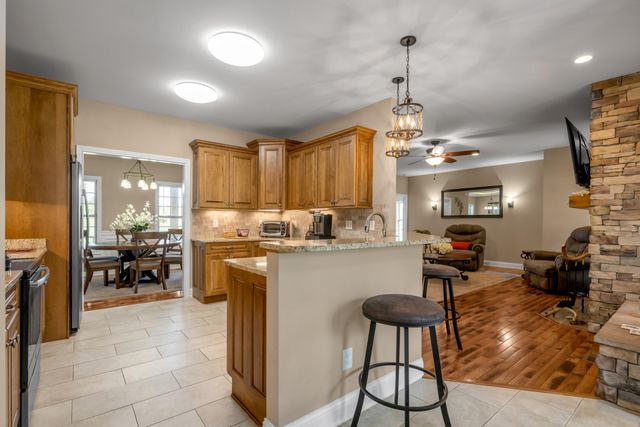 1208 White Oak Road, Stamping Ground, KY 40379