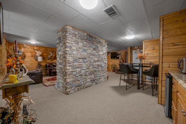 1208 White Oak Road, Stamping Ground, KY 40379