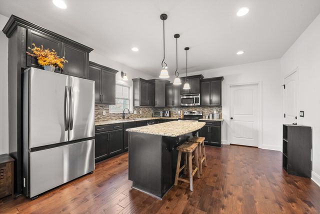 3148 Timberdale Dr, Clarksville, TN 37042