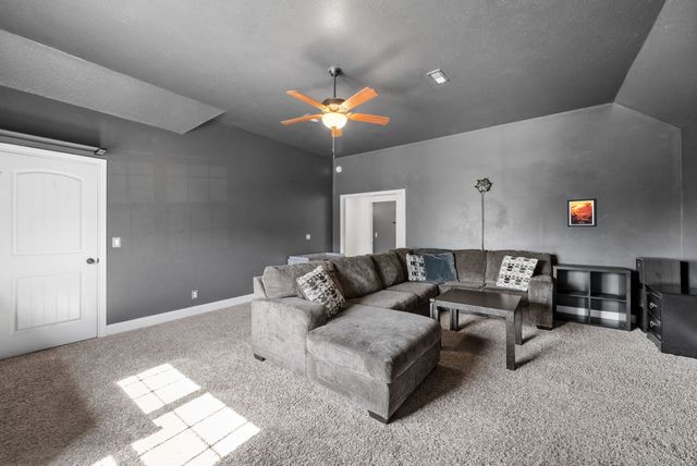 3148 Timberdale Dr, Clarksville, TN 37042
