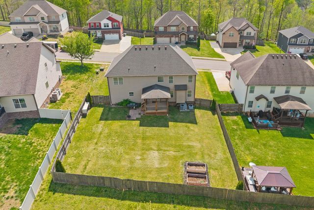 3148 Timberdale Dr, Clarksville, TN 37042