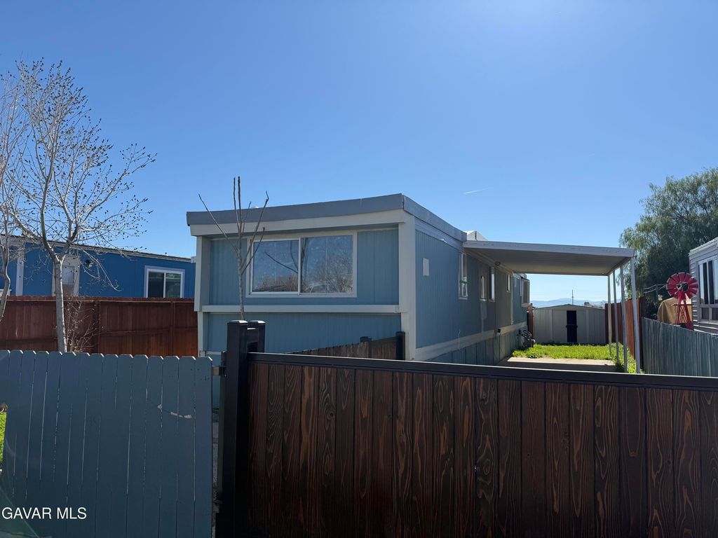 3300 15th Street Spc 315, Rosamond, CA 93560