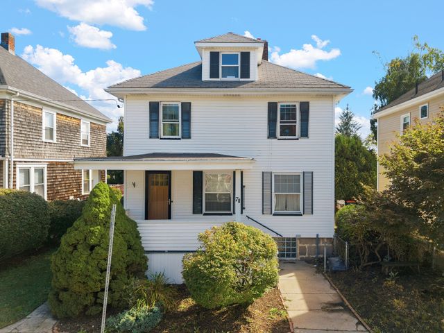 70 Rounds St, New Bedford, MA 02740